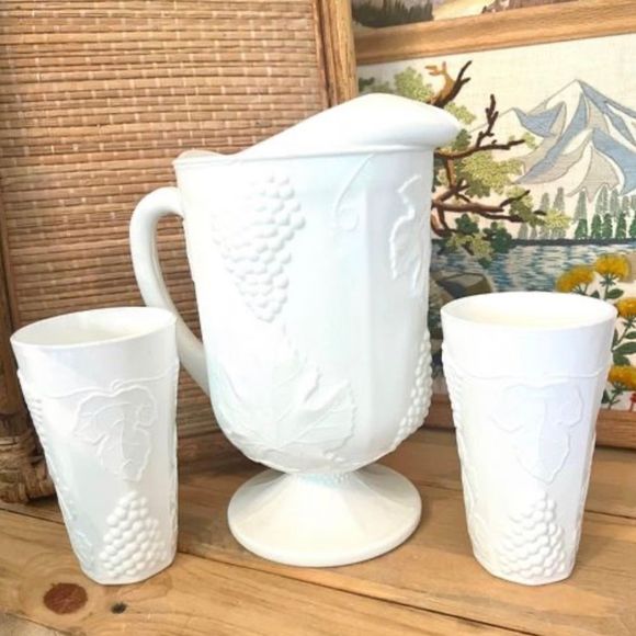 Vintage Milk Glass Harvest Grape Pitcher And 2 Glasses Set - Picture 1 of 8